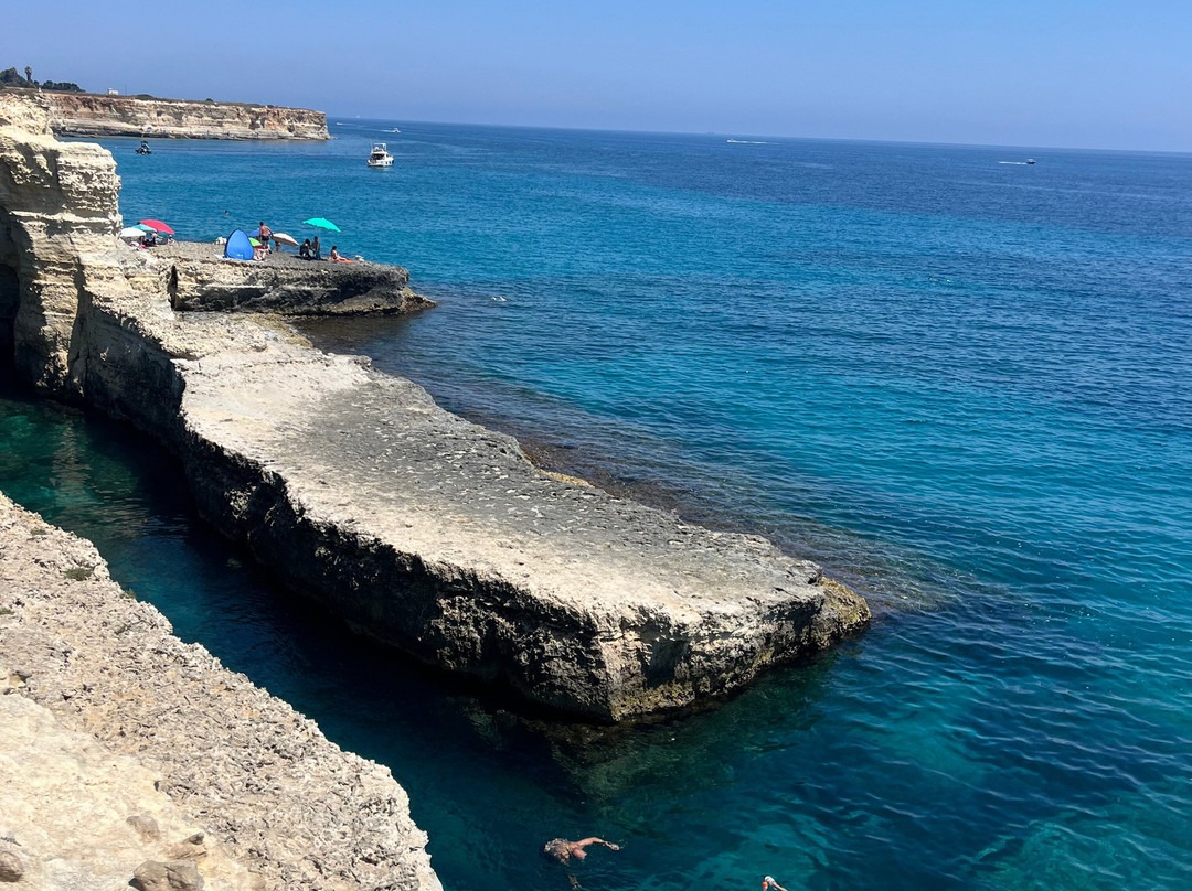 Faraglioni di Torre Sant'Andrea-Sant'Andrea必去景点