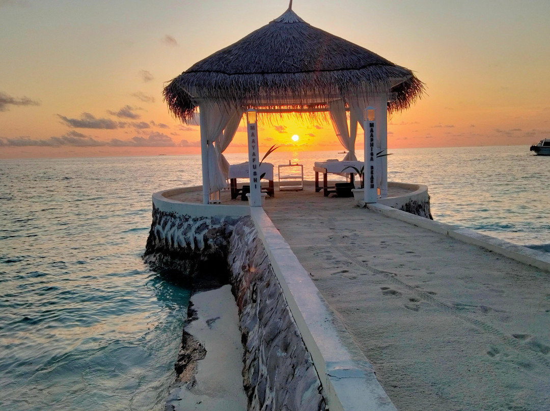 NAKAI Maayafushi Resort主图