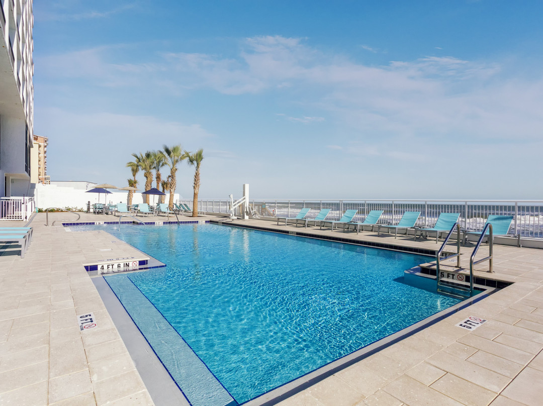 Daytona Beach Shores酒店住宿-Holiday Inn Express & Suites Oceanfront Daytona Beach Shores By IHG