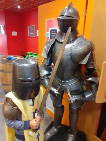 Tour de L'horloge-Guines必去景点