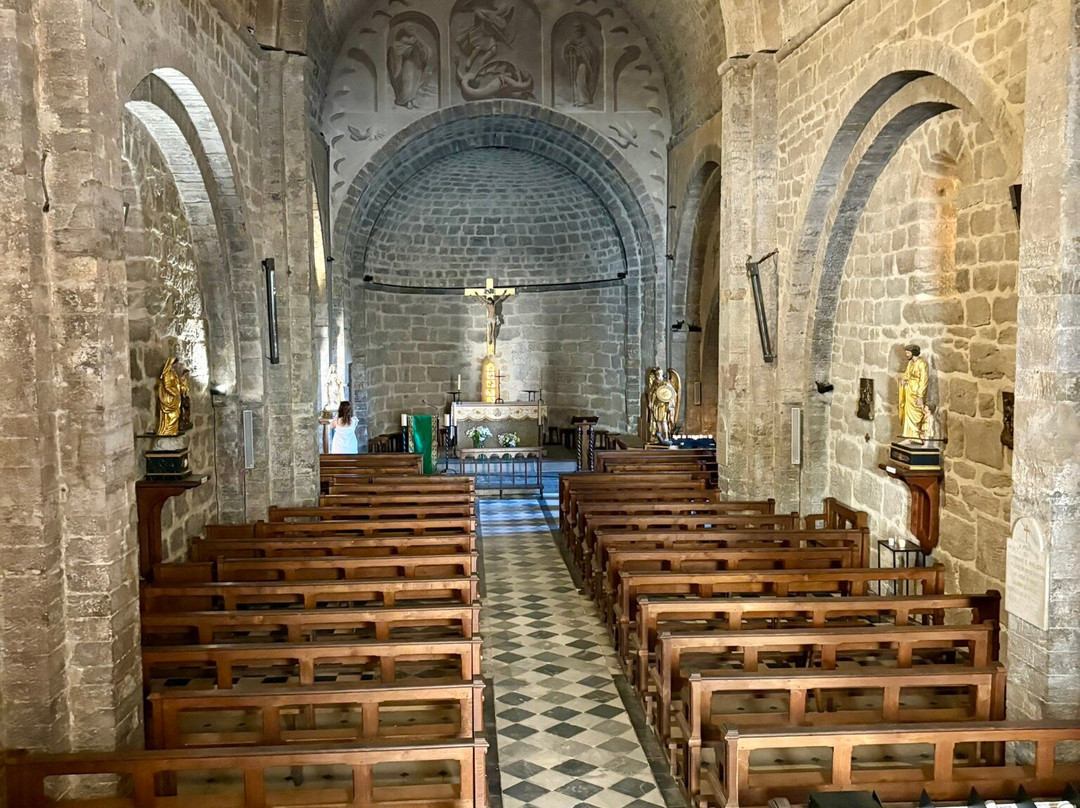 Église Saint-Michel-格里莫必去景点