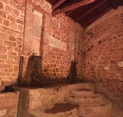 Fontana pubblica con lavatoi-Perdifumo必去景点