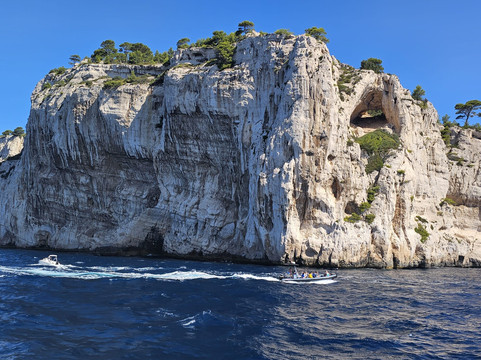 Les Amis des Calanques-拉西奥塔必去景点