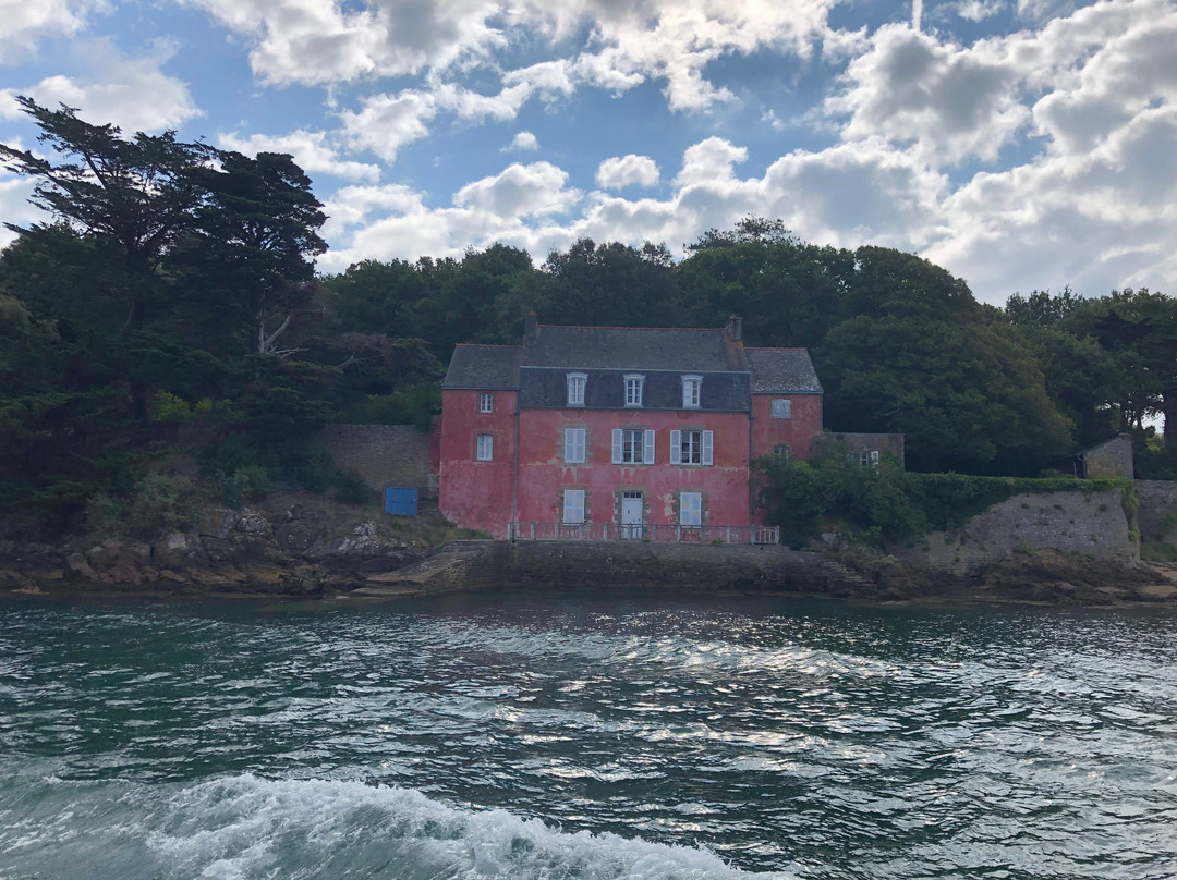 Compagnie Du Golfe-瓦讷必去景点