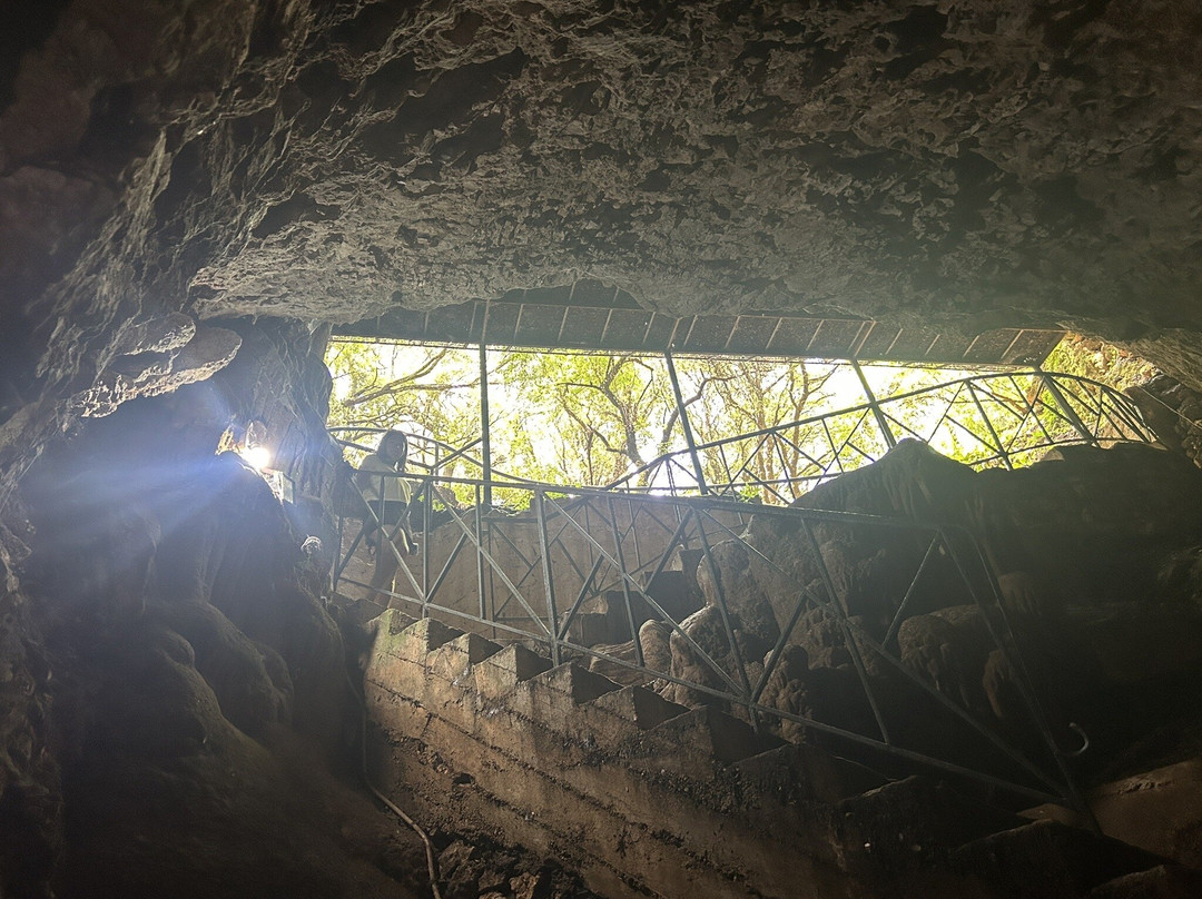 Drogarati Cave-Chaliotata必去景点