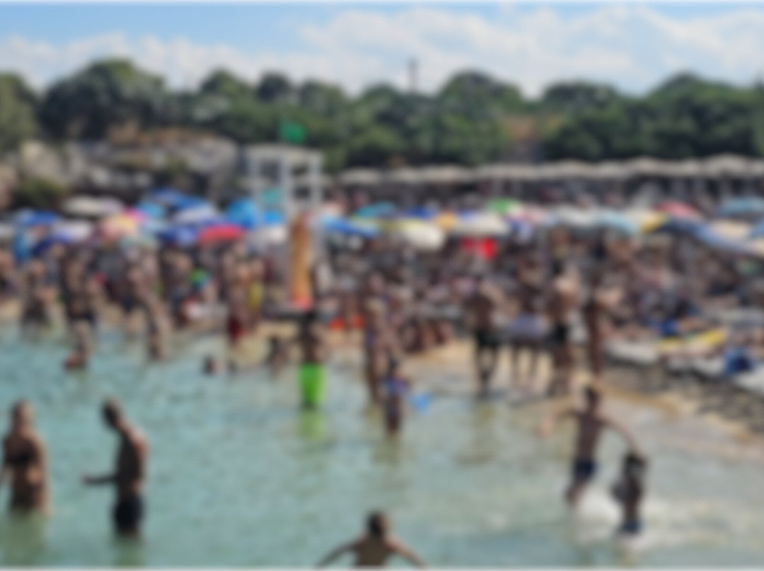 Porto Ghiacciolo Beach-莫诺波利必去景点