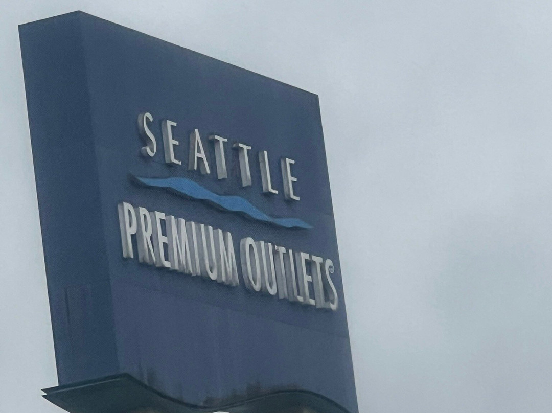 西雅图奥特莱斯名品折扣购物中心-Tulalip必去景点