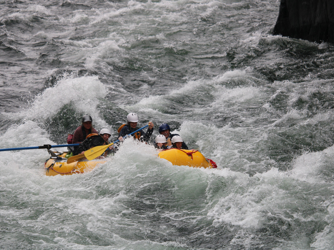 Adams River Rafting-Scotch Creek必去景点