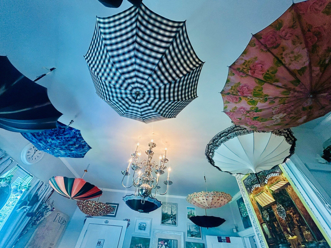 The Lazy Maid Crêperie