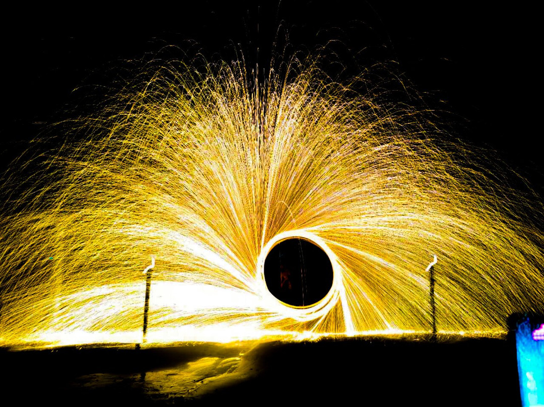 Eden Beach Resort By EHM主图