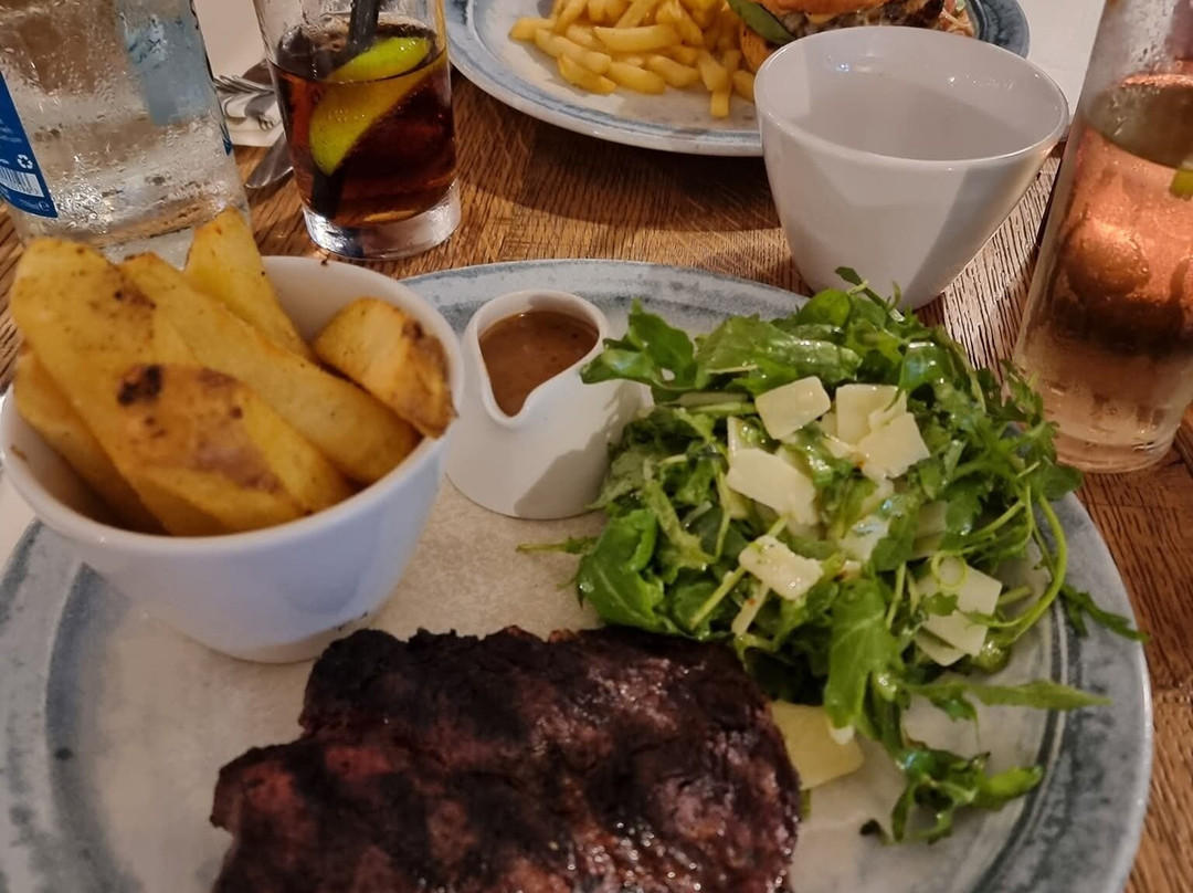 福克斯旅馆主图