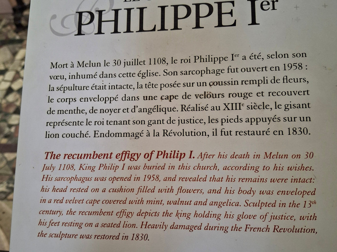 Abbaye de Fleury-Saint-Benoit-sur-Loire必去景点