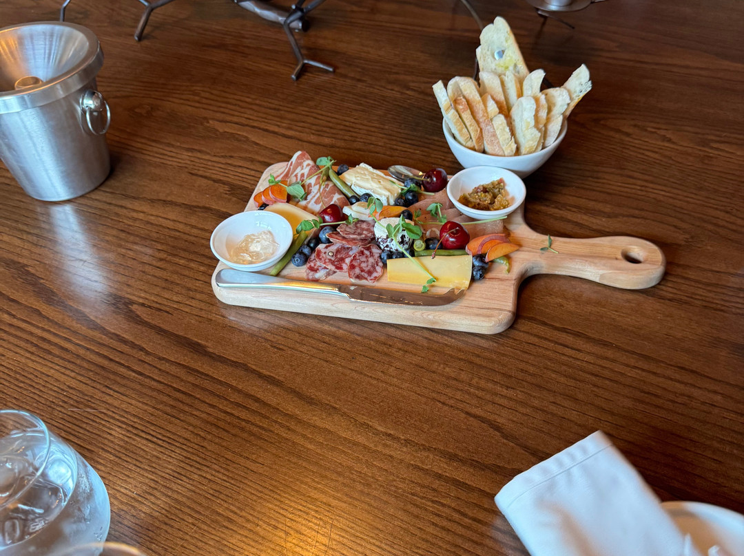 Benjamin Bridge Vineyards-Wolfville必去景点