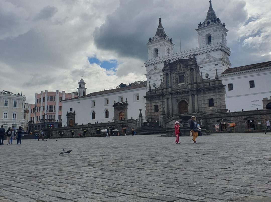 圣弗朗西斯科广场 (Plaza de San Francisco)-基多必去景点