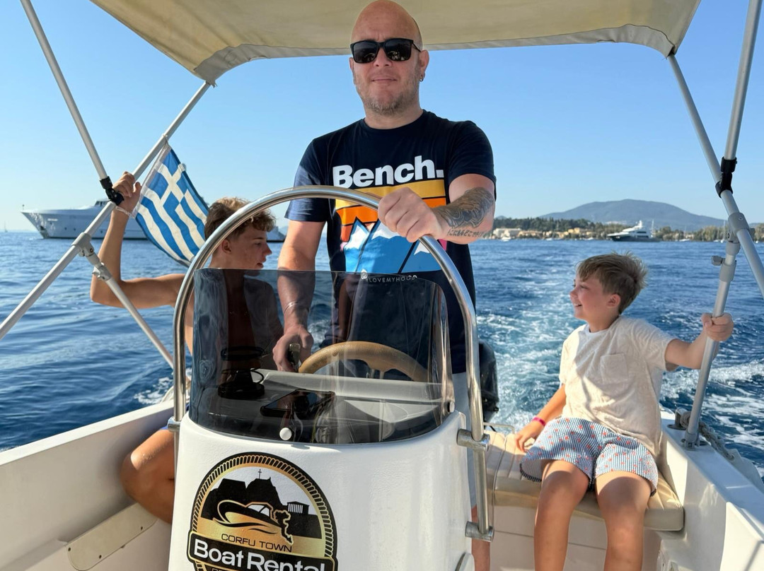 Corfu Town Boat Rental-科孚市必去景点