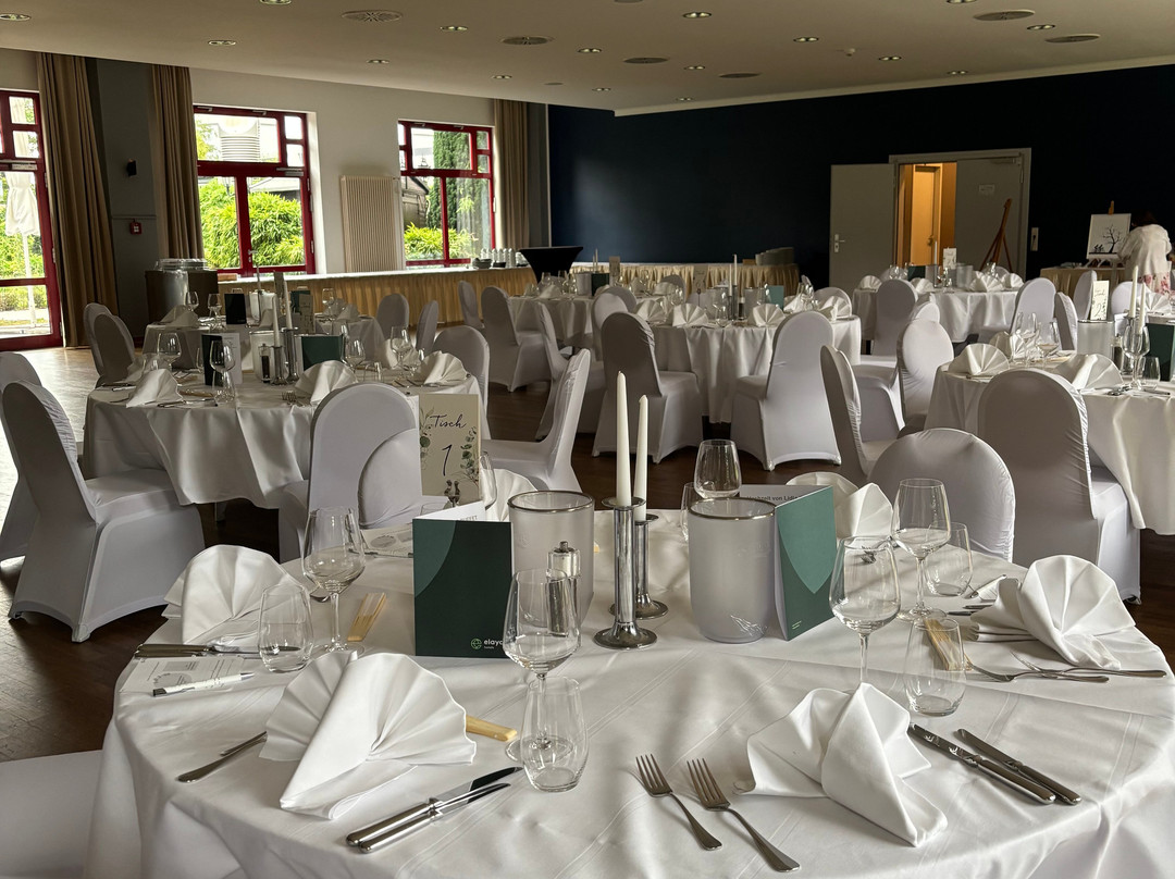 法兰克福上乌瑟尔瑞享酒店主图