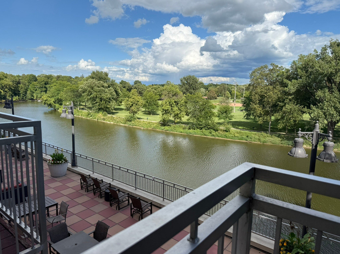 The Marv Herzog Hotel主图