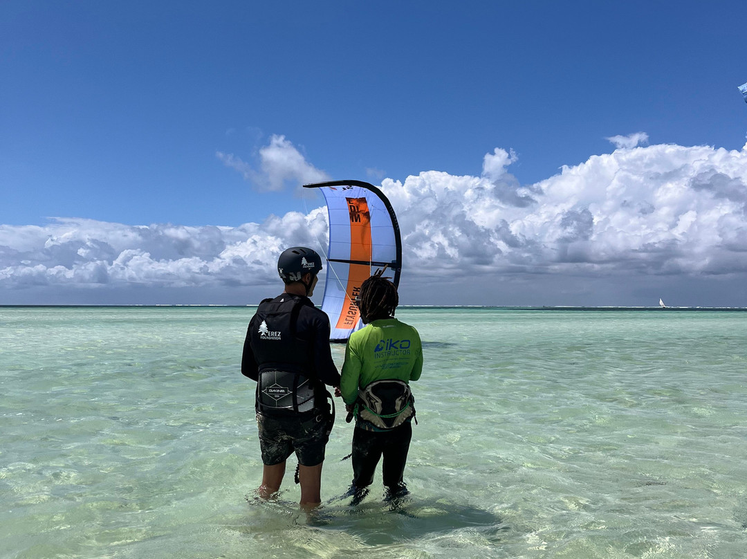 Coconuts Kite Zanzibar-江比阿尼必去景点