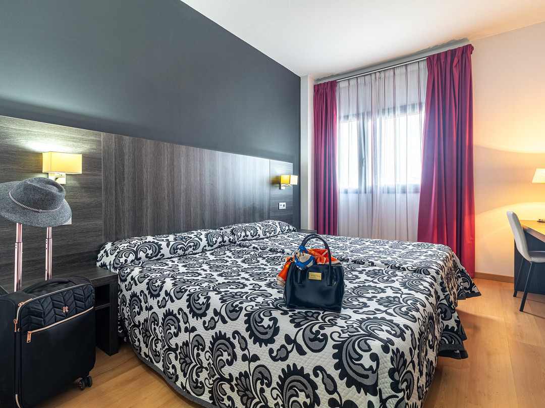 北方大道酒店主图