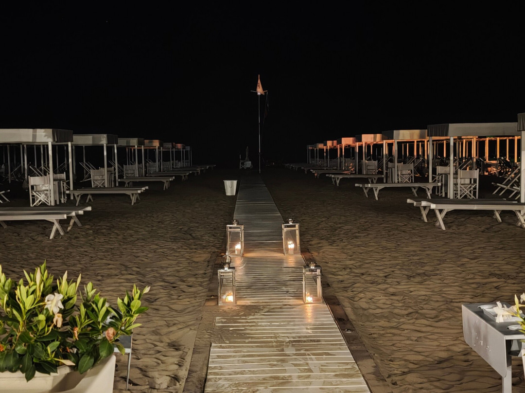 Bagno Cesare Forte dei Marmi-福尔泰德伊马尔米必去景点