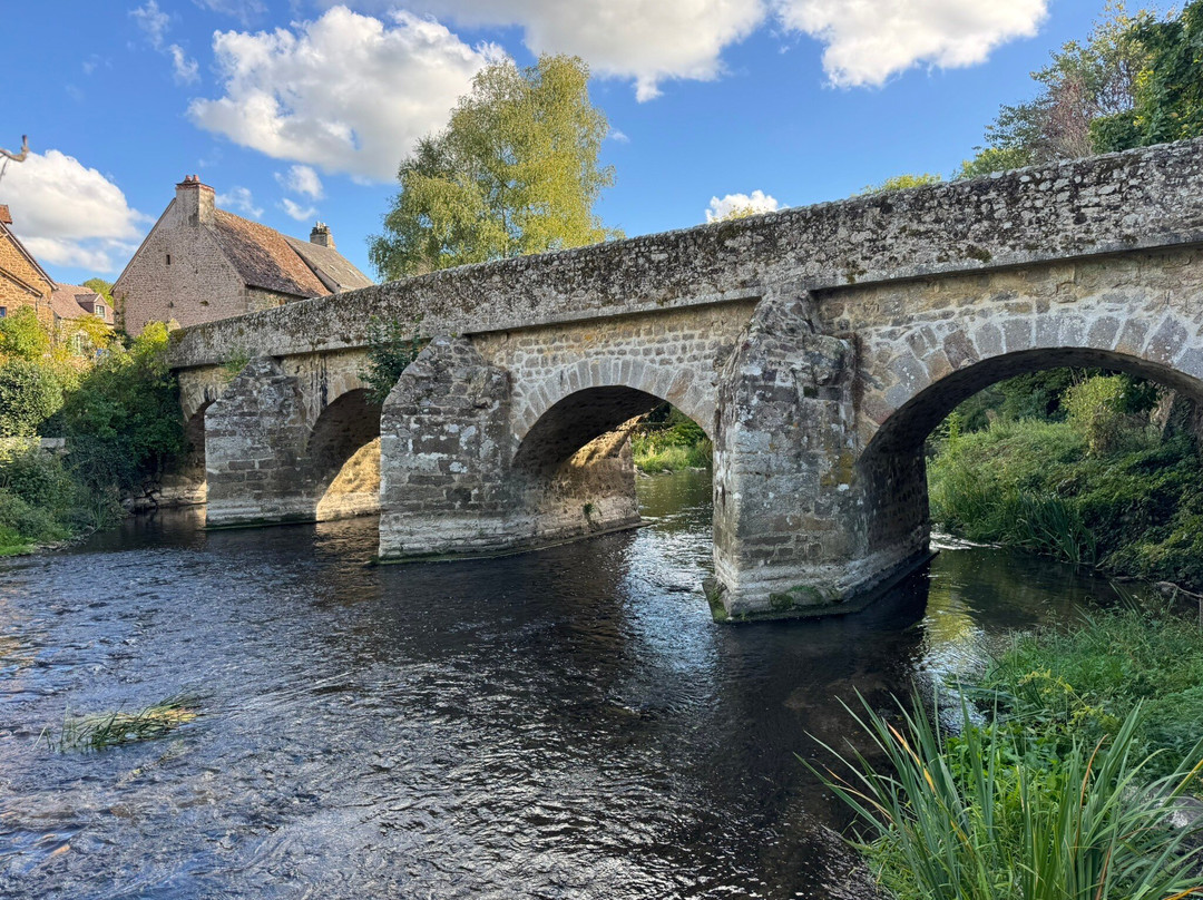 Saint-céneri-le-gérei-Saint-Ceneri-le-Gerei必去景点