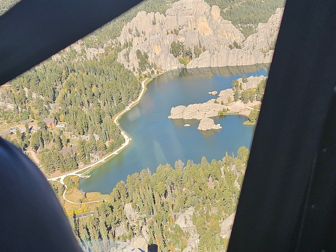 Black Hills Aerial Adventures-卡斯特必去景点