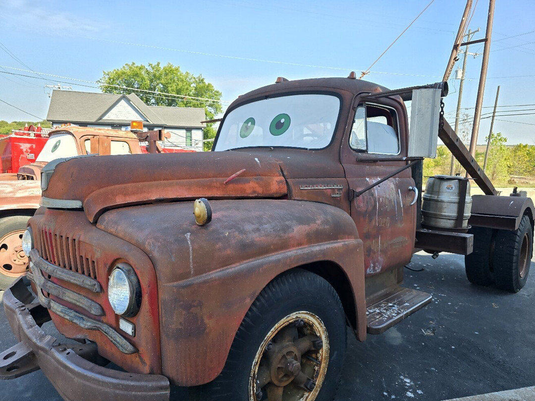 Cars on the Route-Galena必去景点