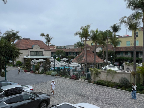 Candy Cane Inn主图