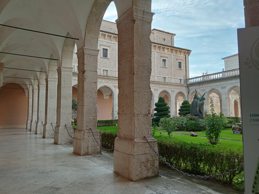 Chiostro d'ingresso-卡西诺必去景点