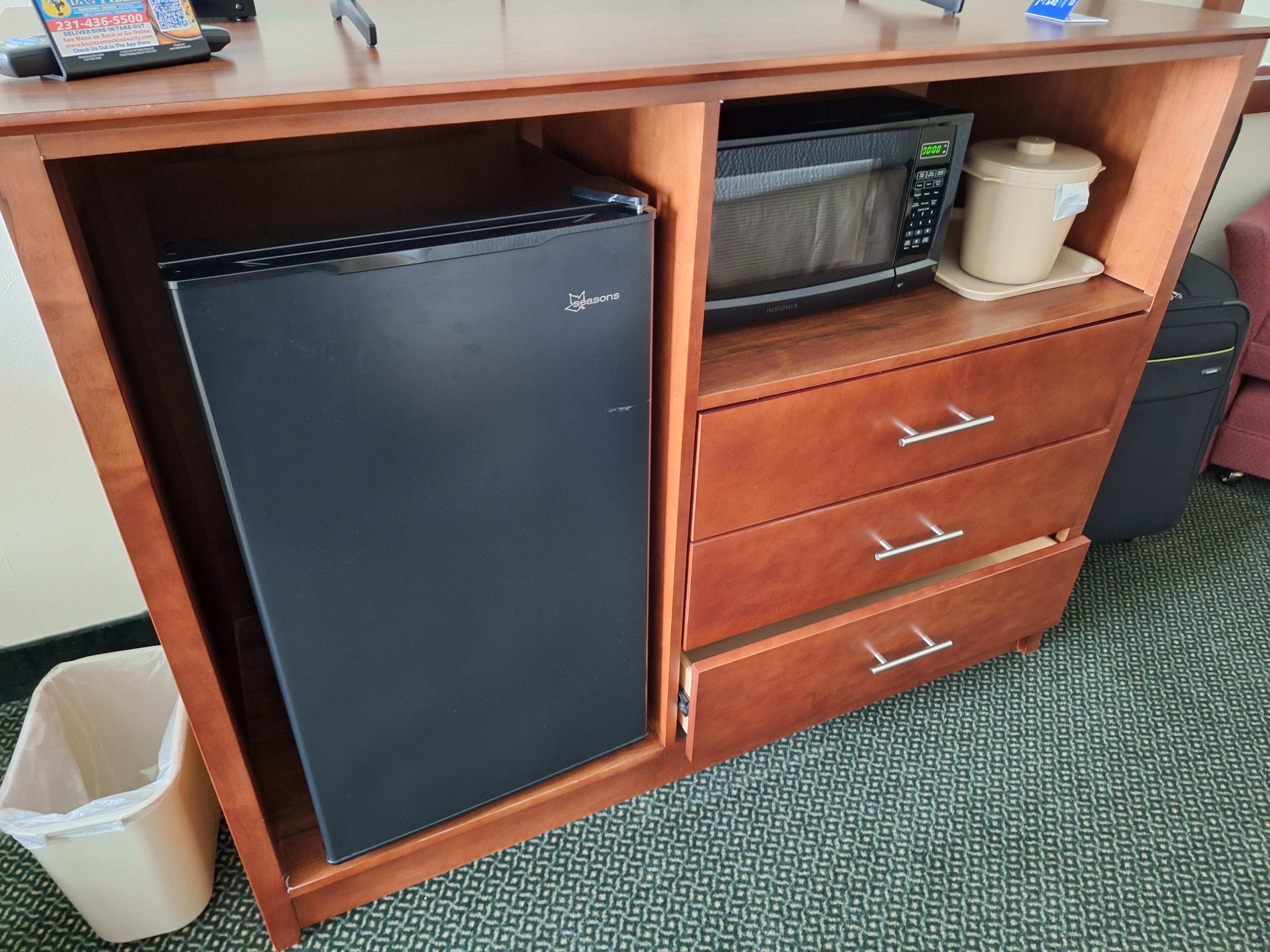 Baymont By Wyndham Mackinaw City-客卧