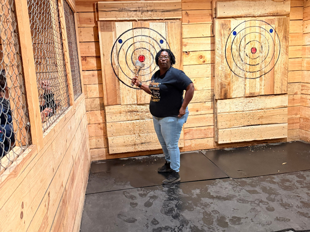 Kersey Valley Axe Throwing-Archdale必去景点