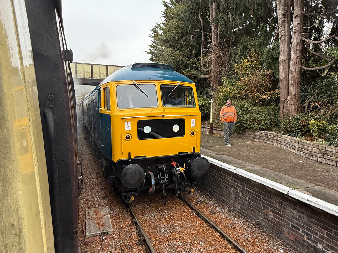 格洛斯特-沃里克铁路-切尔滕纳姆必去景点