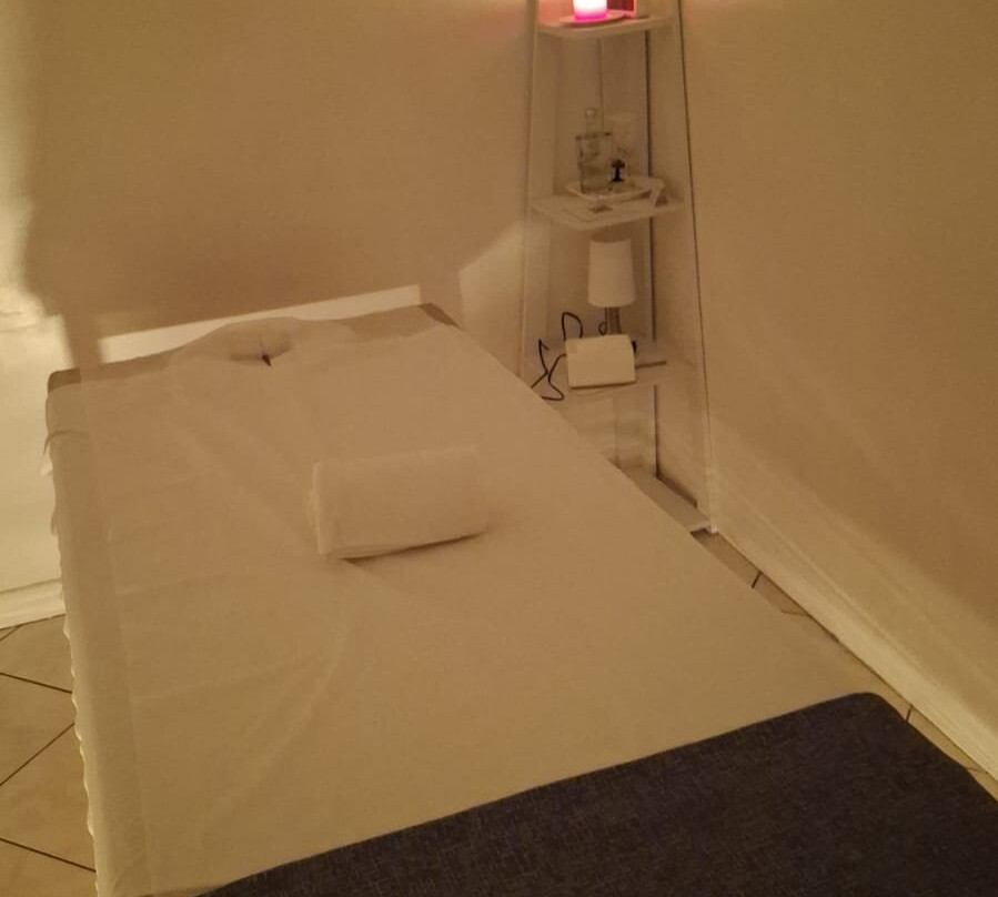 Bambu Massage Pedro Venturo