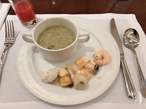 首尔威斯汀朝昕酒店主图