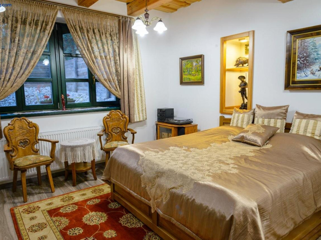 Tundergyongye Apartments
