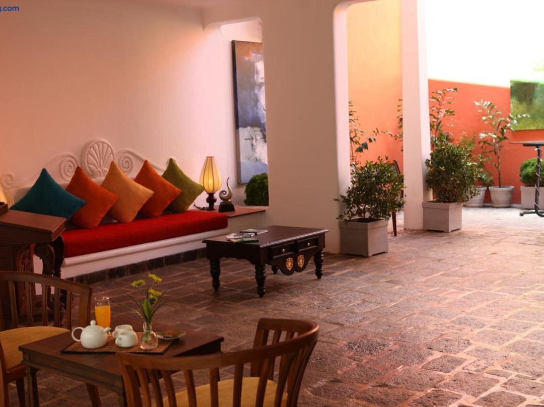 Anugaa in The City主图