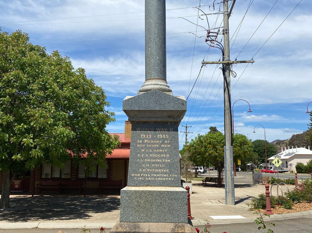 Swifts Creek War Memorial-Swifts Creek必去景点