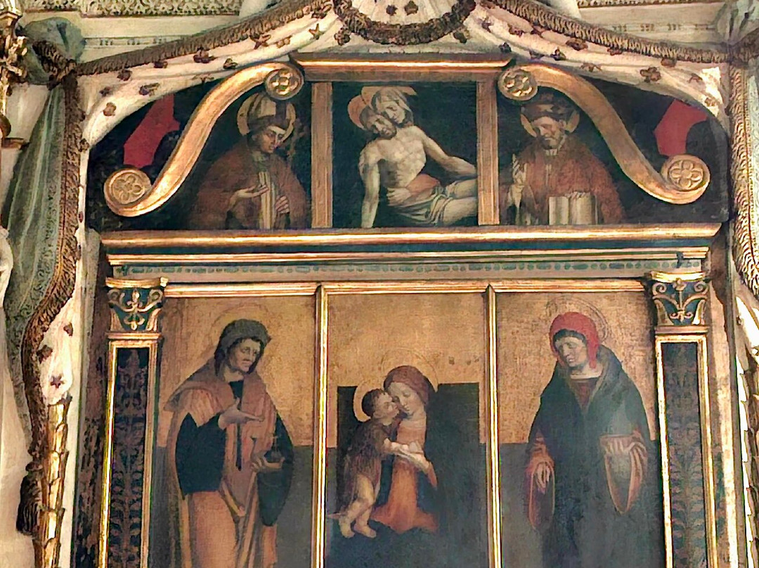 Cattedrale Santa Maria Assunta-萨卢佐必去景点