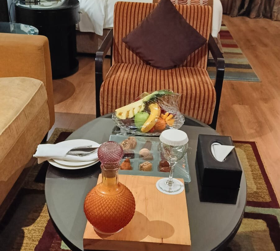 阿尔科巴尔皇冠假日酒店主图