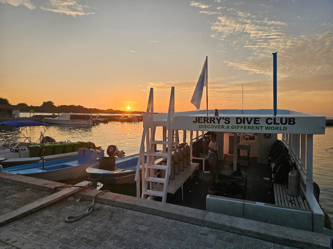 Jerrys Dive Club Rasdhoo-拉斯胡必去景点