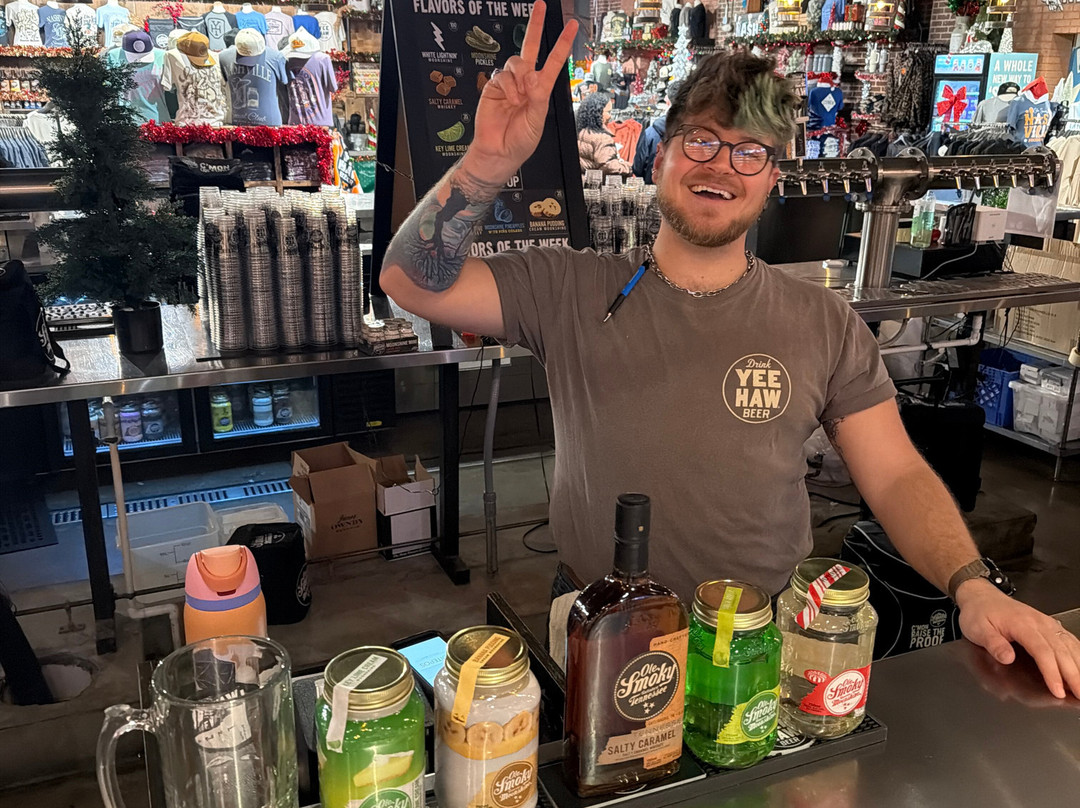 Ole Smoky Distillery “6th & Peabody”-纳什维尔必去景点