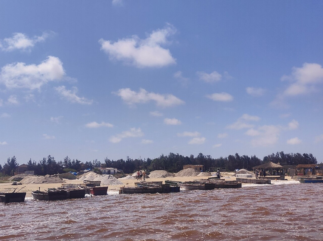 Lake Retba-Rufisque必去景点