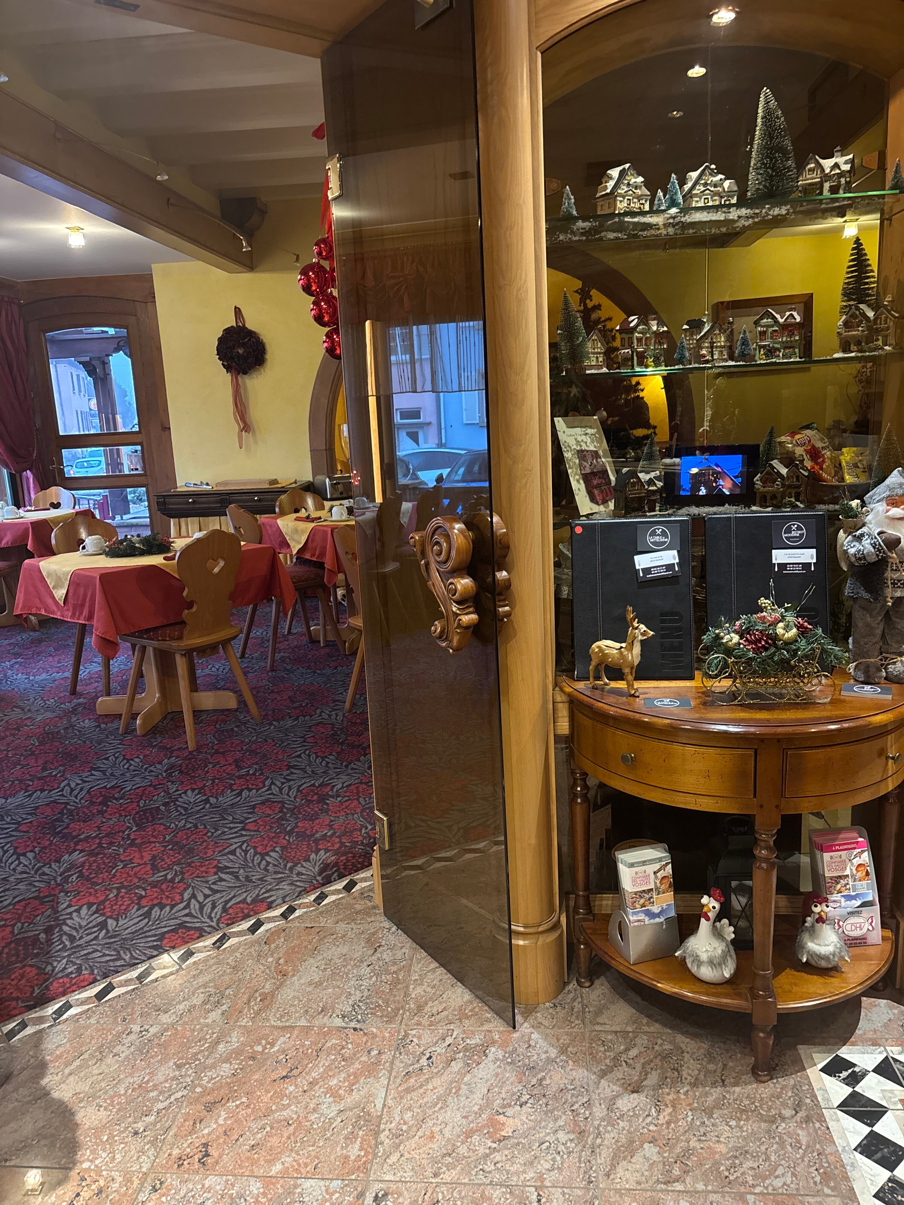 Hotel Le Mittelwihr-官方