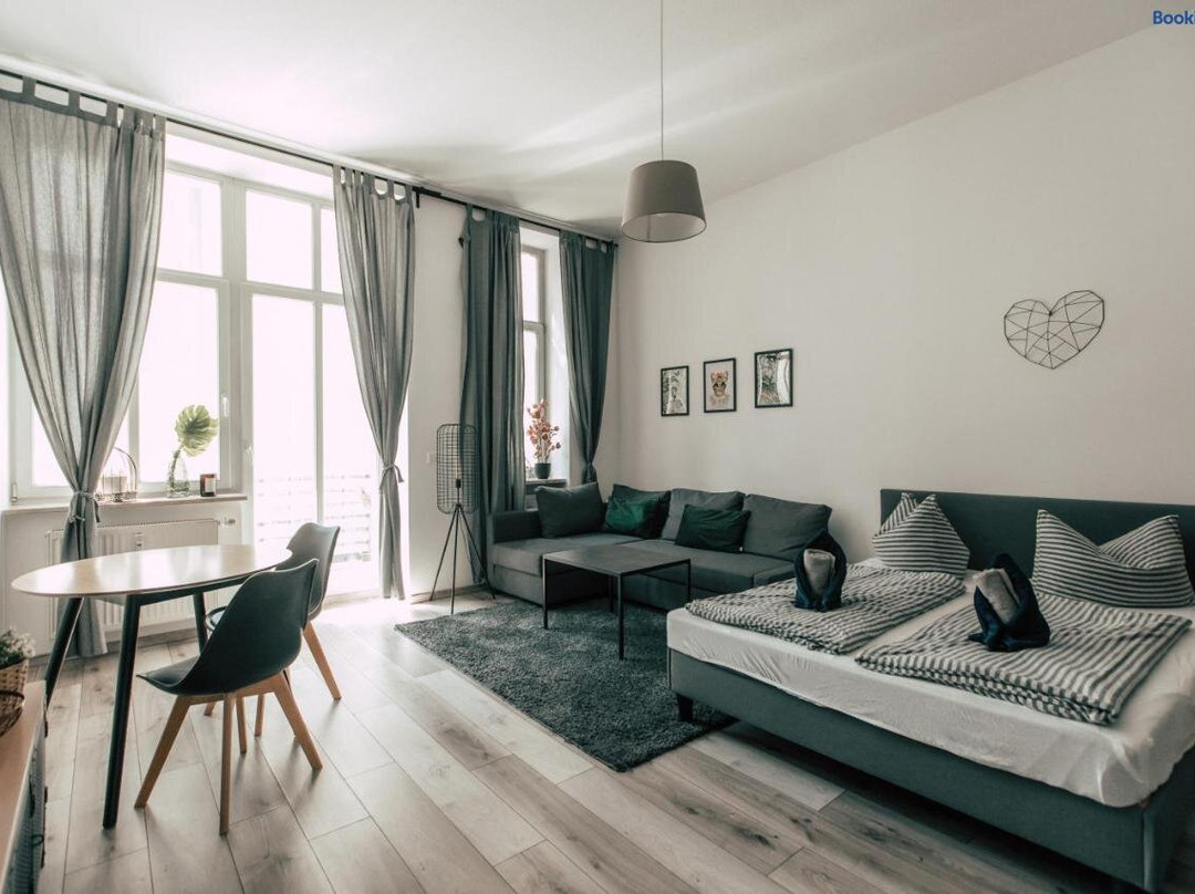 Luga Homes - Gewandhaus