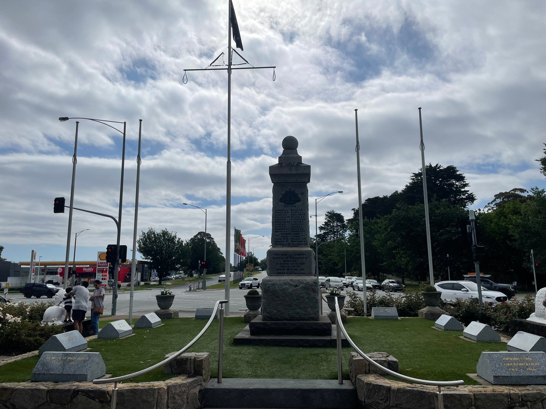 Berwick War Memorial and Plantation-伯威克必去景点