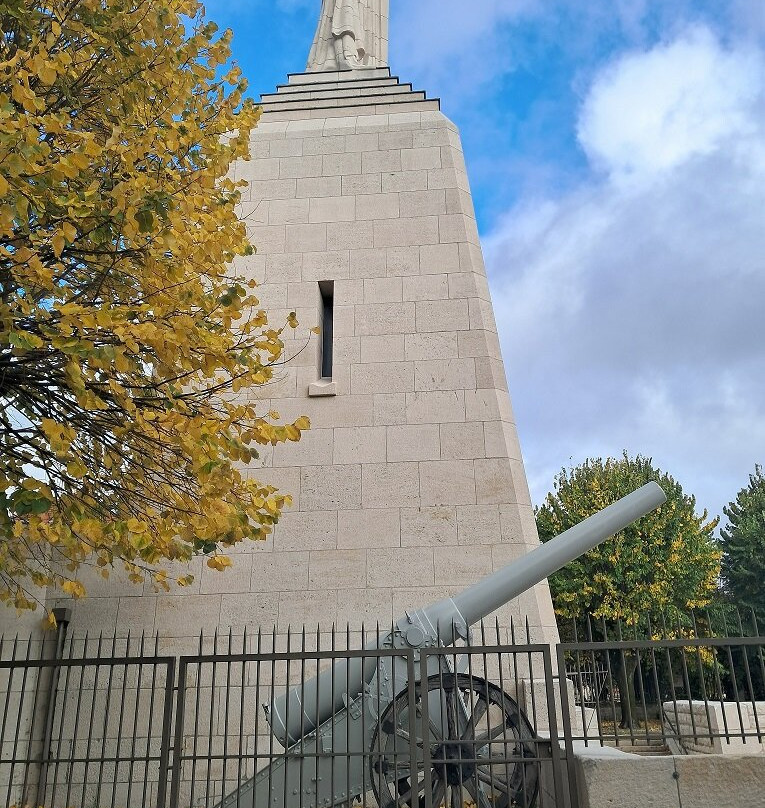 Monument de la Victoire-凡尔登必去景点