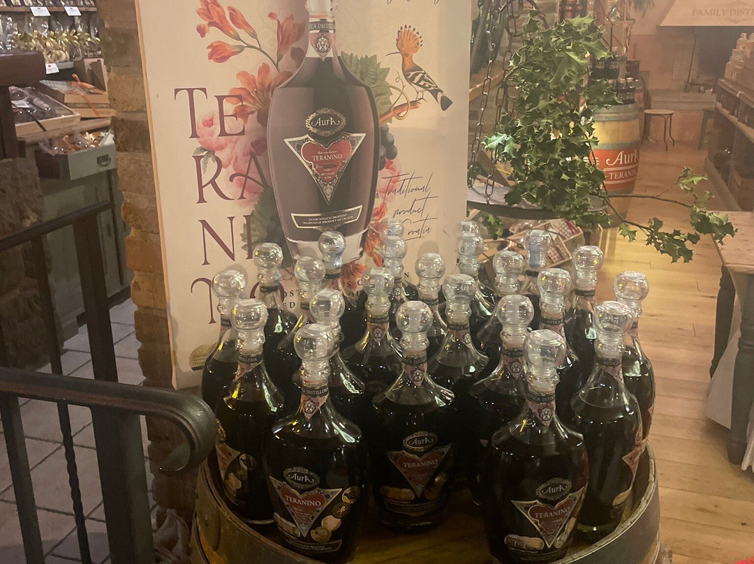 Aura Distillery-Buzet必去景点