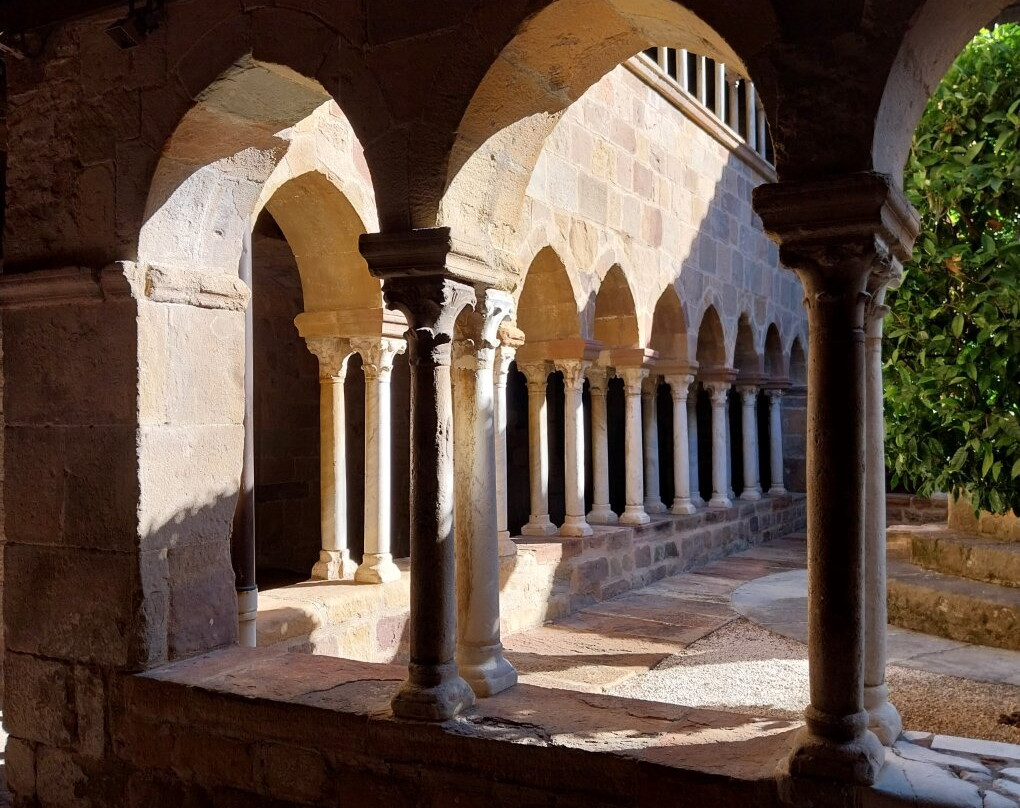 Cloitre de la Cathedrale de Frejus-弗雷瑞斯必去景点