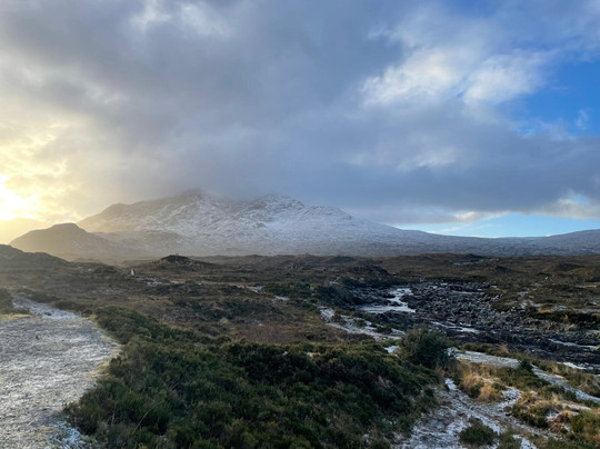 Collie and MacKenzie Statue