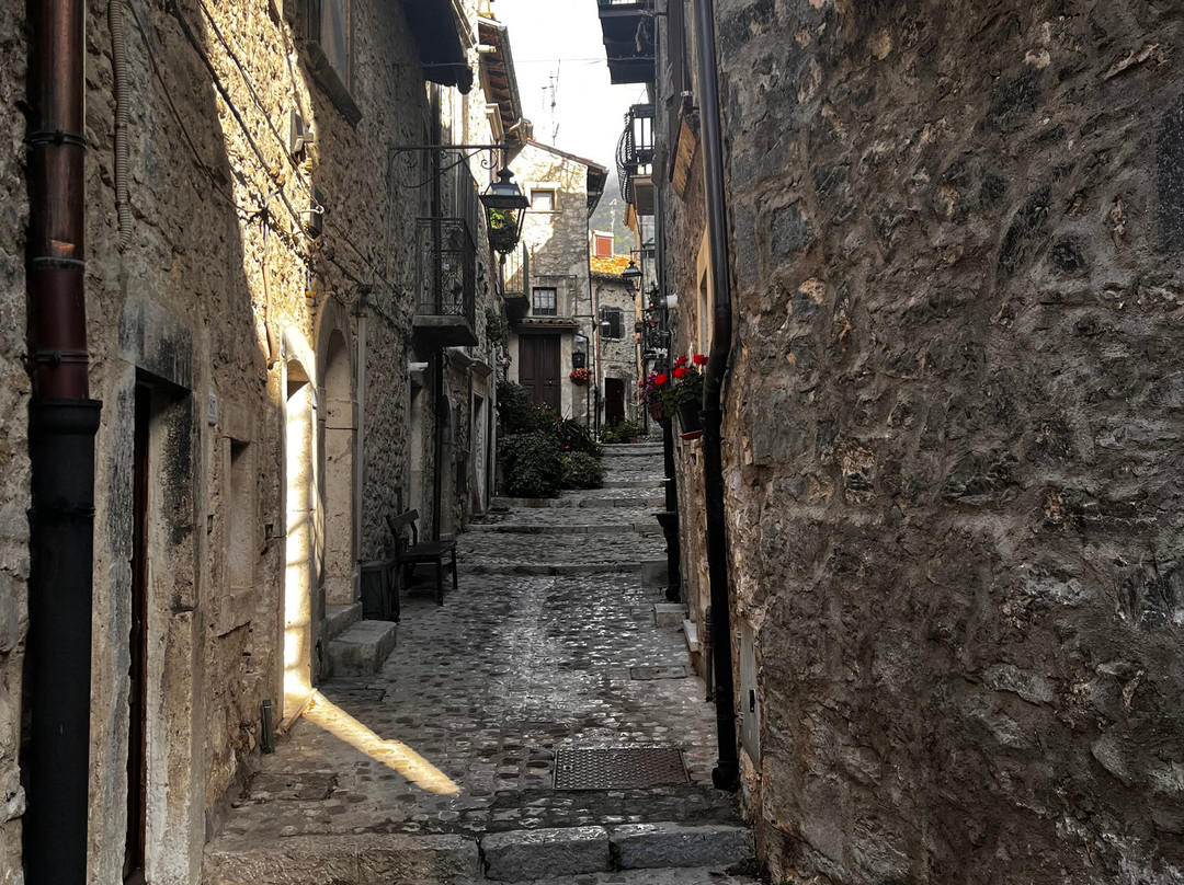 Borgo Medievale di Barrea-Barrea必去景点